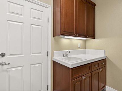 829 Hildebrand Cir, Folsom, CA 95630 Photo