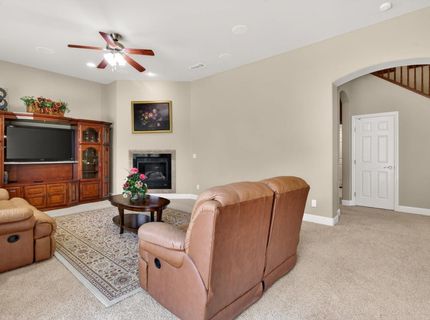 829 Hildebrand Cir, Folsom, CA 95630 Photo