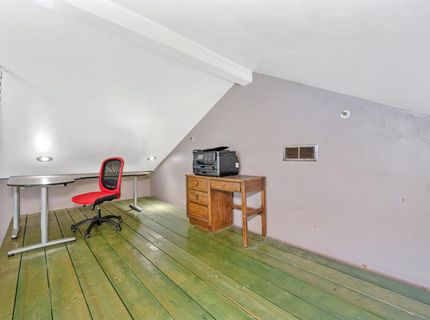 2181 Garden Hwy, Sacramento, CA 95833 Photo