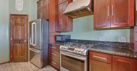 2181 Garden Hwy, Sacramento, CA 95833 Photo