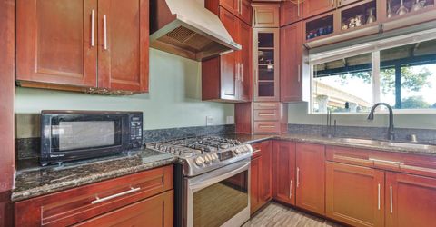 2181 Garden Hwy, Sacramento, CA 95833 Photo