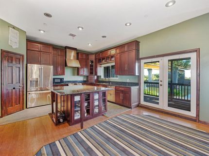 2181 Garden Hwy, Sacramento, CA 95833 Photo
