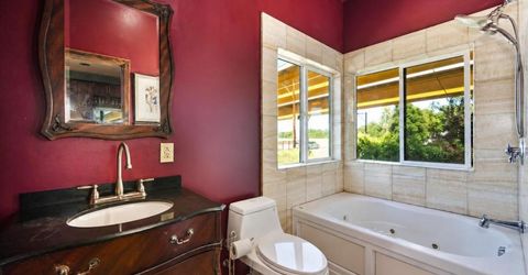 2181 Garden Hwy, Sacramento, CA 95833 Photo