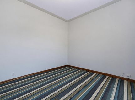 2181 Garden Hwy, Sacramento, CA 95833 Photo