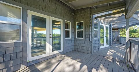 2181 Garden Hwy, Sacramento, CA 95833 Photo