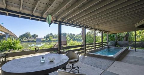 2181 Garden Hwy, Sacramento, CA 95833 Photo