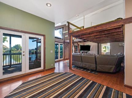 2181 Garden Hwy, Sacramento, CA 95833 Photo