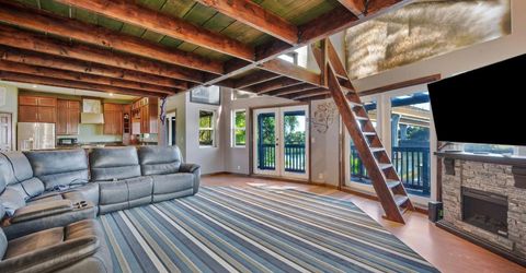 2181 Garden Hwy, Sacramento, CA 95833 Photo