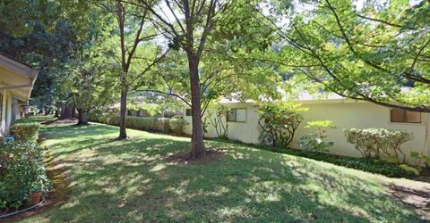 7993 La Riviera Dr, Sacramento, CA 95826 Photo