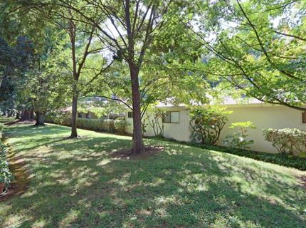 7993 La Riviera Dr, Sacramento, CA 95826 Photo