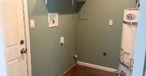 5328 22nd Ave, Sacramento, CA 95820 Photo