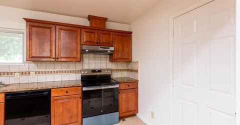 1152 Greenhills Rd, Sacramento, CA 95864 Photo