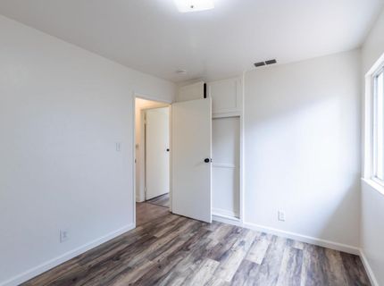 1152 Greenhills Rd, Sacramento, CA 95864 Photo