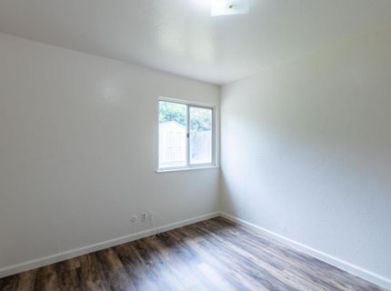 1152 Greenhills Rd, Sacramento, CA 95864 Photo