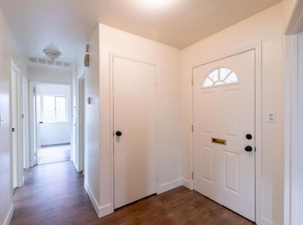 1152 Greenhills Rd, Sacramento, CA 95864 Photo