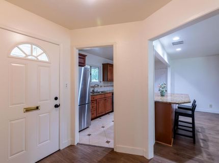 1152 Greenhills Rd, Sacramento, CA 95864 Photo