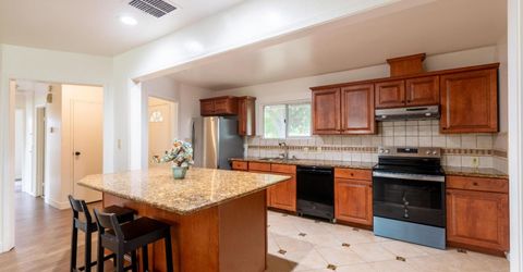 1152 Greenhills Rd, Sacramento, CA 95864 Photo