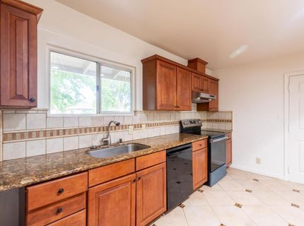 1152 Greenhills Rd, Sacramento, CA 95864 Photo