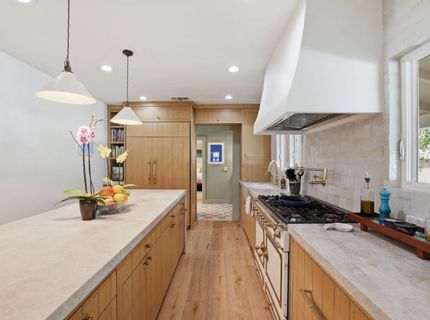 200 San Antonio Way, Sacramento, CA 95819 Photo