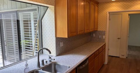 301 Dunbarton Way, Sacramento, CA 95825 Photo