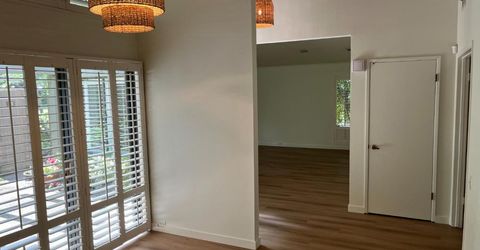 301 Dunbarton Way, Sacramento, CA 95825 Photo