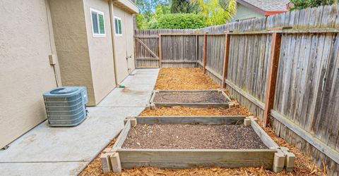 1131 Halifax Ave, Davis, CA 95616 Photo