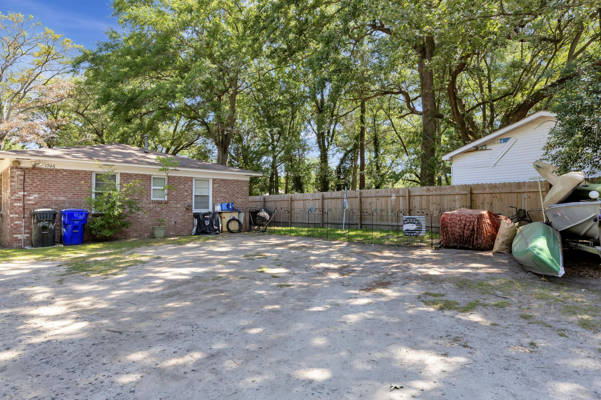 1746 E Avalon Circle Photo 22