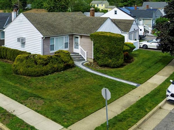 130 Boylston Street , Hempstead, NY 11550