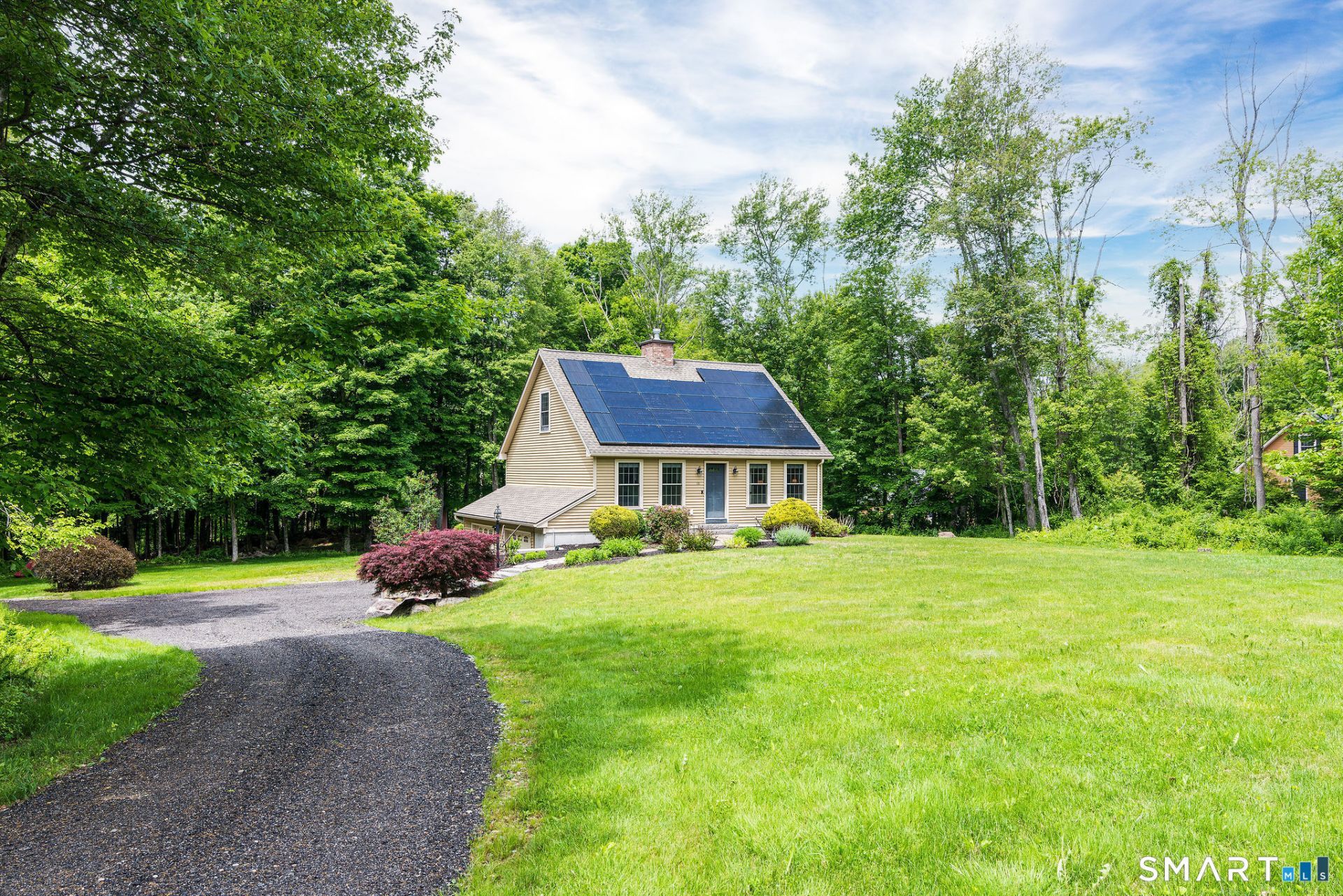 131 Squaw Rock, Plainfield, CT 06354 Main Photo