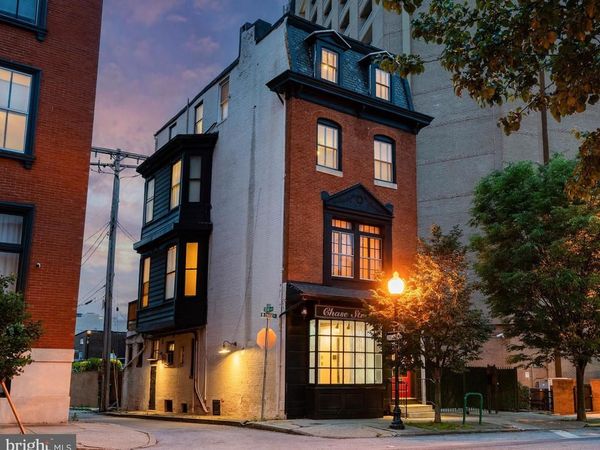 17 W CHASE STREET, BALTIMORE, MD 21201