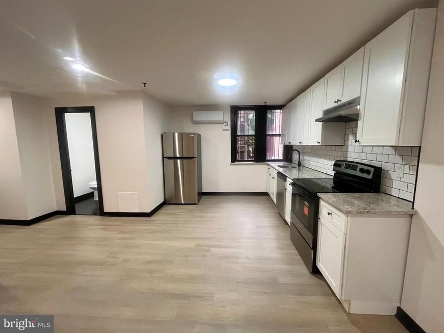 4804 Chester Avenue, Unit 215, Philadelphia, PA 19143 Main Photo