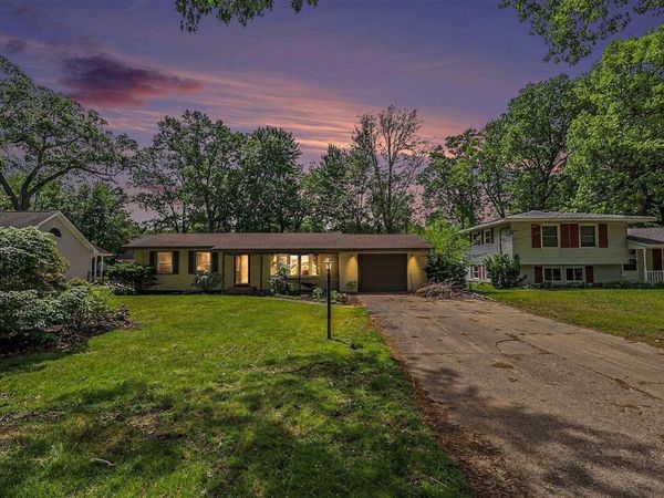 15131 Deremo Street, Grand Haven, MI 49417