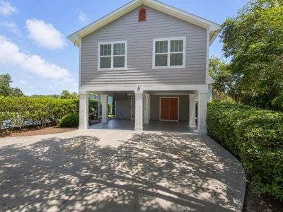 816 11th Ave. N , Surfside Beach, SC 29575