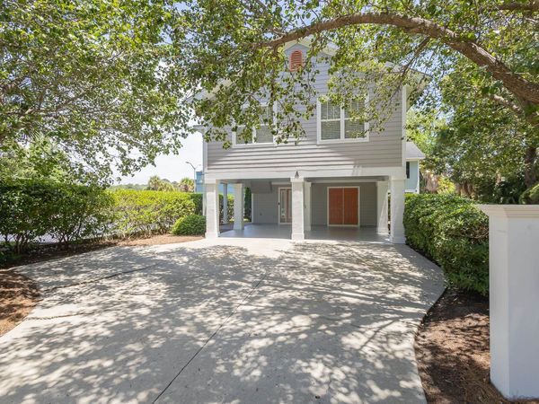 816 11th Ave. N , Surfside Beach, SC 29575