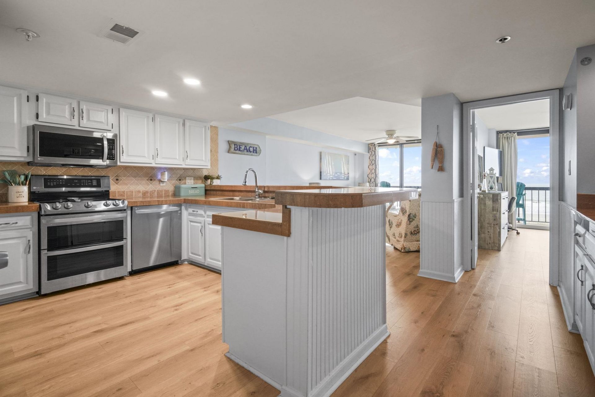 1015 S Ocean Blvd. Photo 6