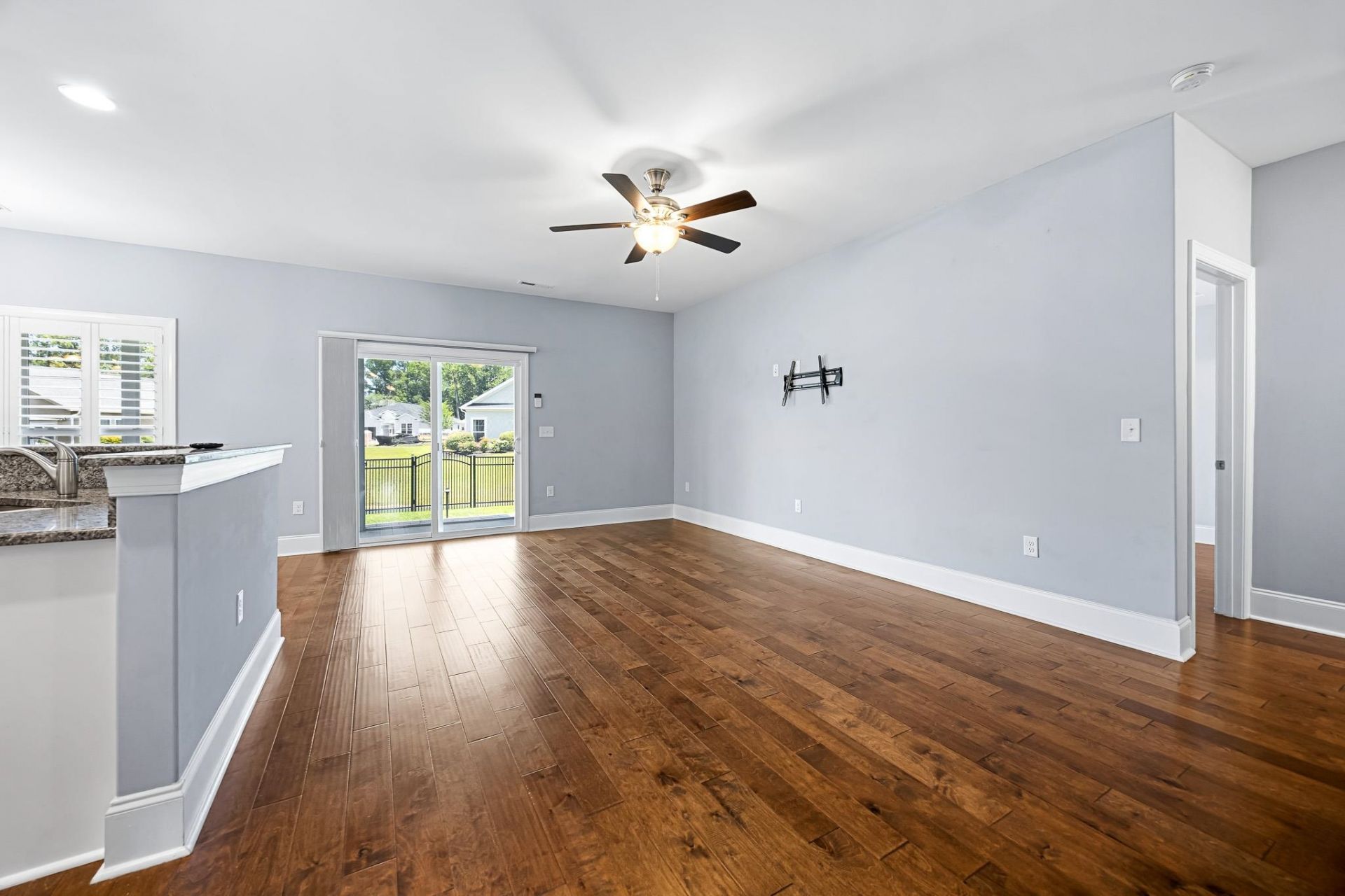 821 Covelo Ln. Photo 9