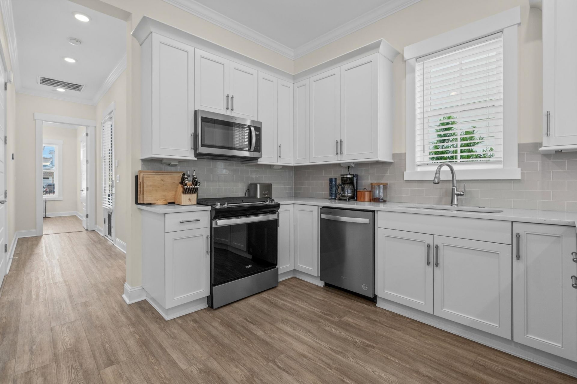 8219 Pond Berry Ln. Photo 18