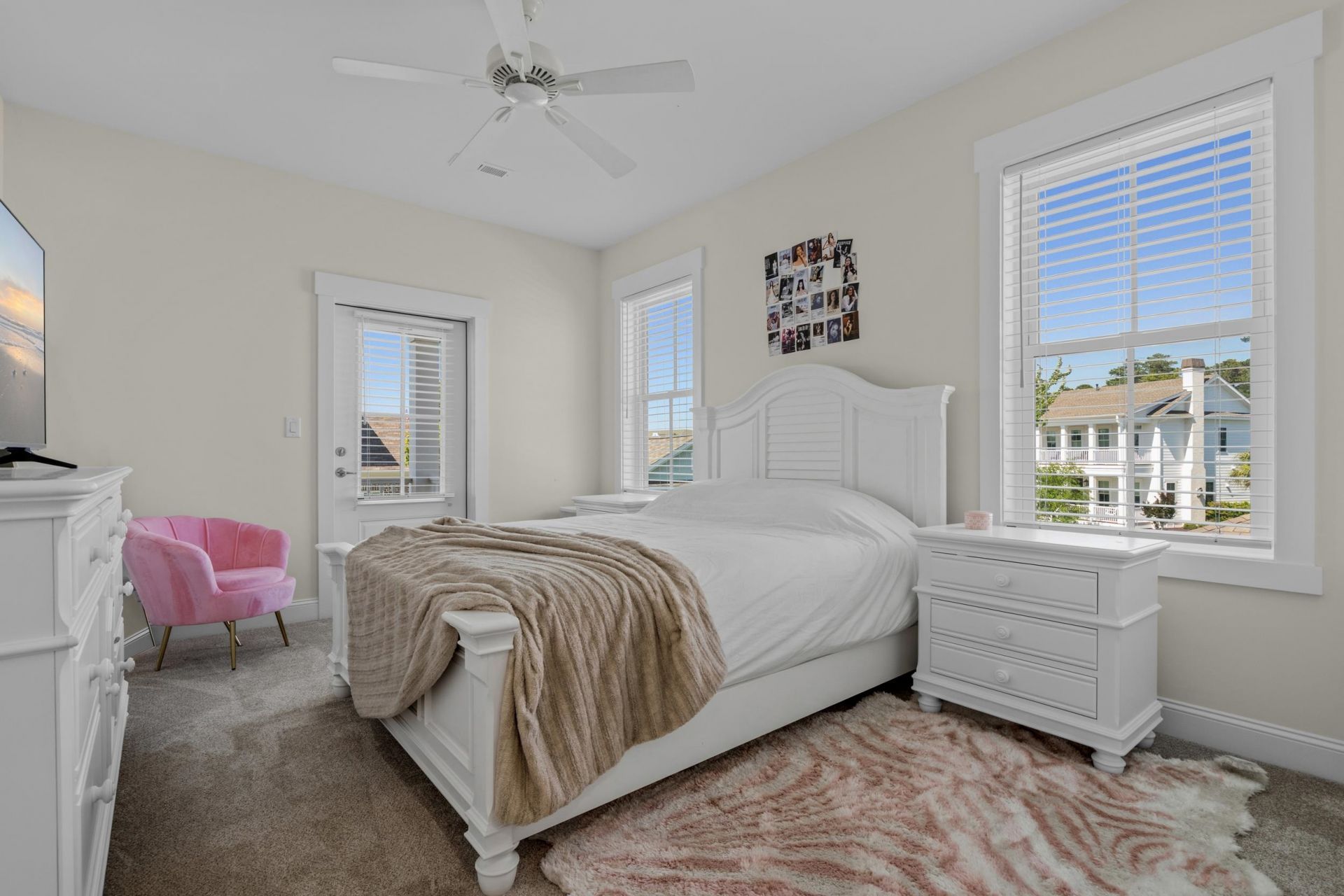 8219 Pond Berry Ln.  Photo 29