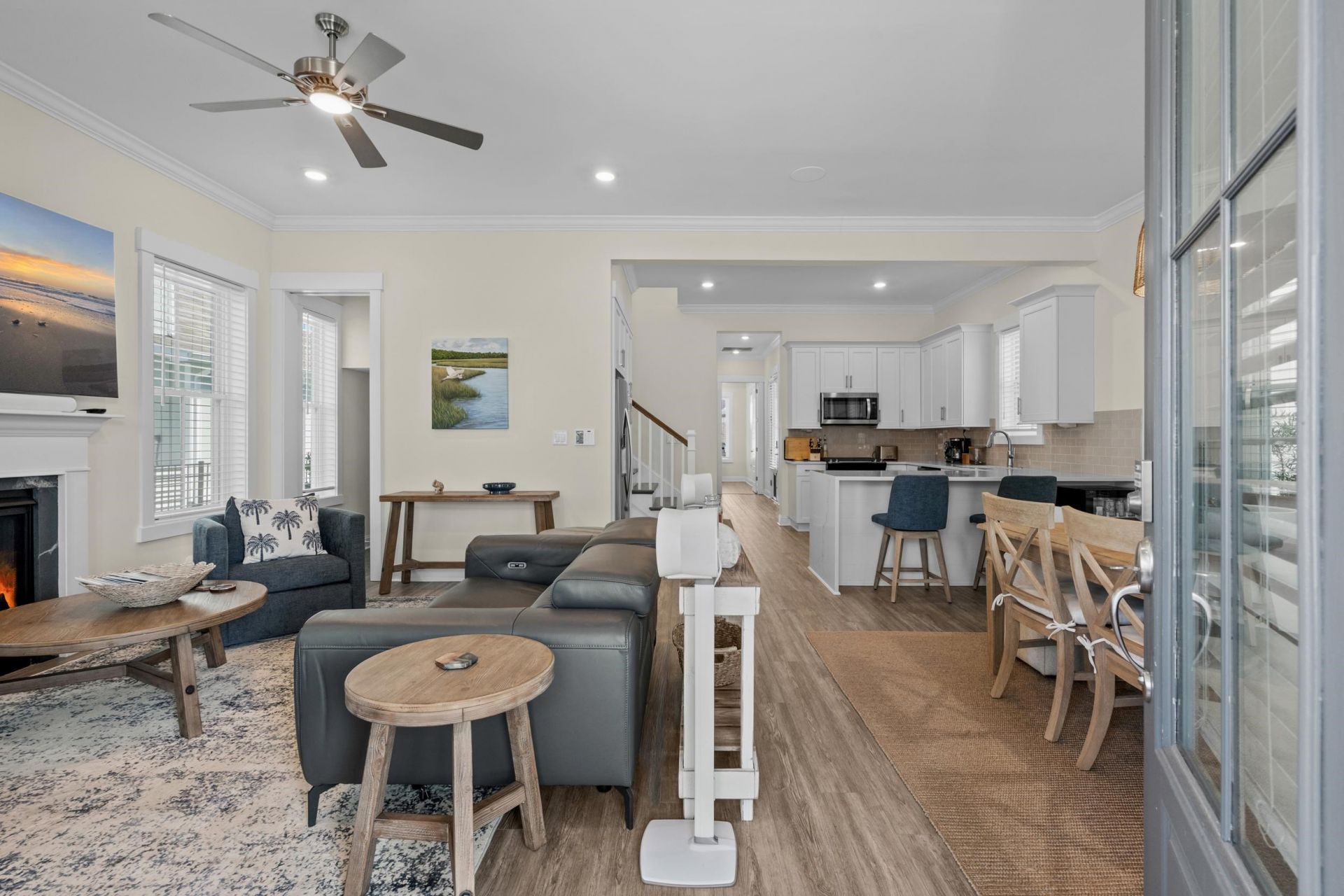 8219 Pond Berry Ln. Photo 9