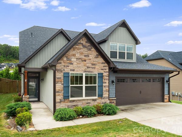 190 Water Leaf Drive , Weaverville, NC 28787