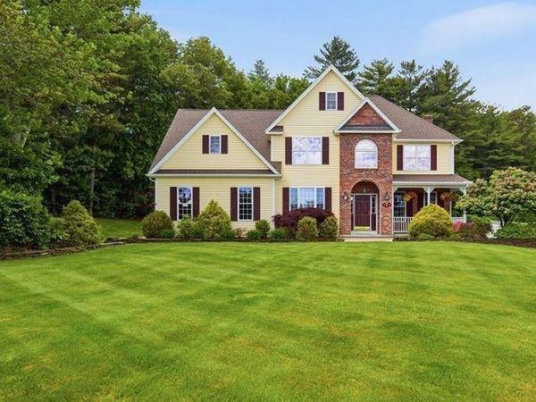 7 Liberty Lane, Southwick, MA 01077