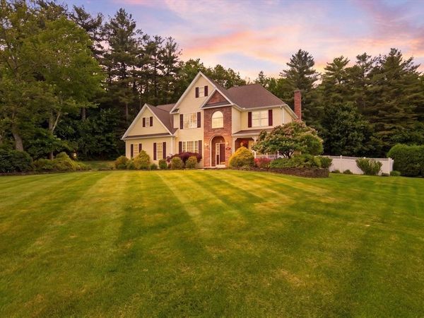 7 Liberty Lane, Southwick, MA 01077
