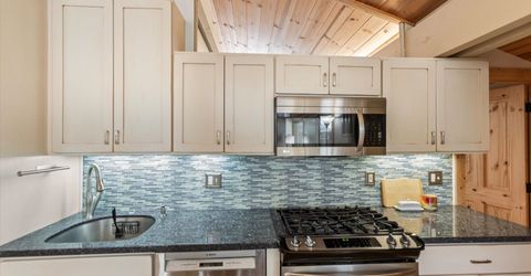 12588 Bernese Lane, Truckee, CA 96161 Photo