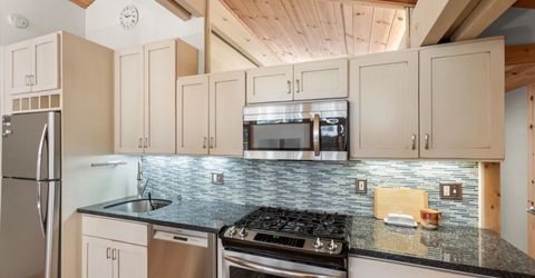 12588 Bernese Lane, Truckee, CA 96161 Photo