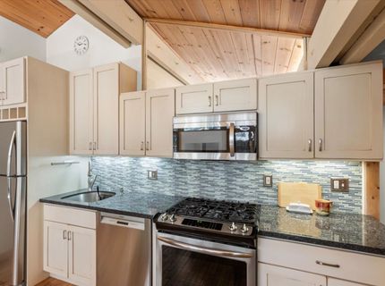 12588 Bernese Lane, Truckee, CA 96161 Photo