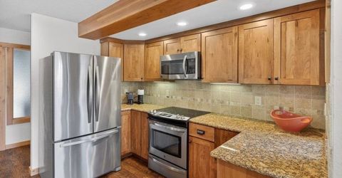 10762 Ponderosa Drive, Truckee, CA 96161 Photo