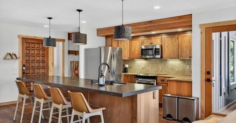 10762 Ponderosa Drive, Truckee, CA 96161 Photo