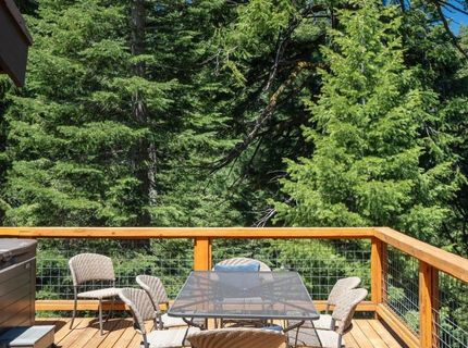 10762 Ponderosa Drive, Truckee, CA 96161 Photo