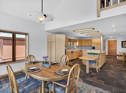 12276 Skislope Way, Truckee, CA 96161 Photo