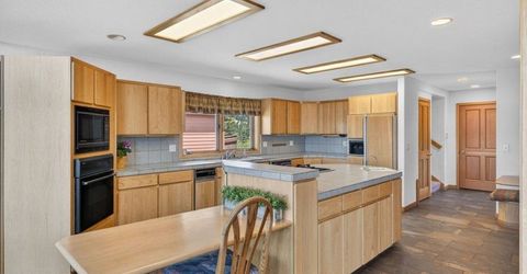 12276 Skislope Way, Truckee, CA 96161 Photo